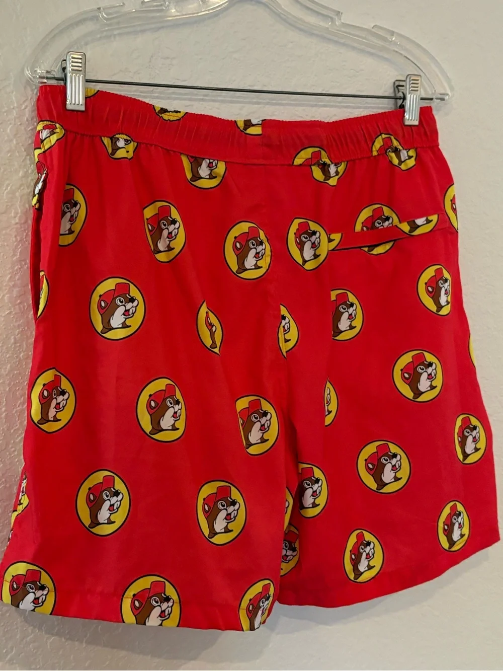 Buc-ee's Men’s Swim Trunks Red Beaver Logo Print Board Shorts Drawstring Medium
